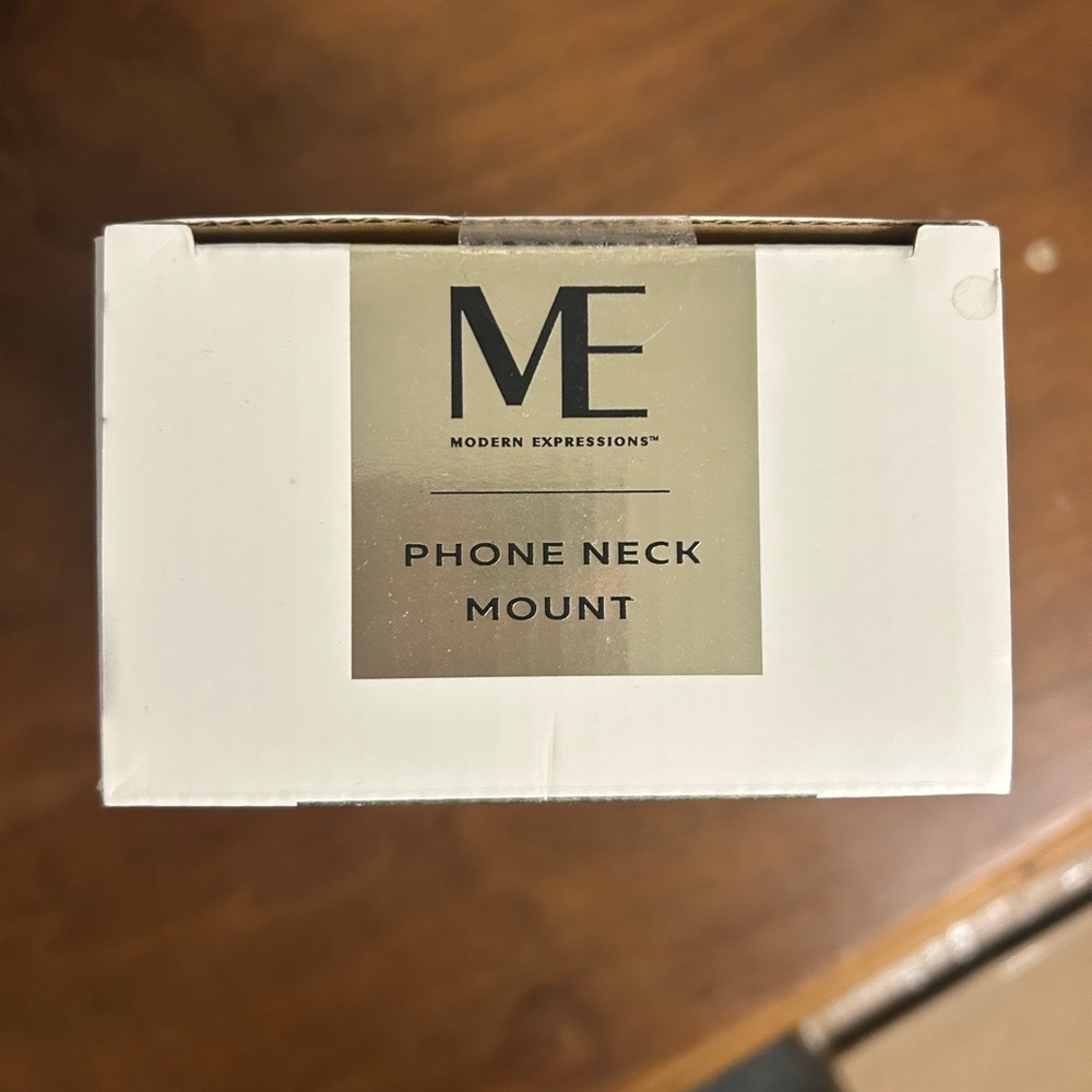 ✨HP✨NIB ME Phone Neck Mount - Picture 3 of 3